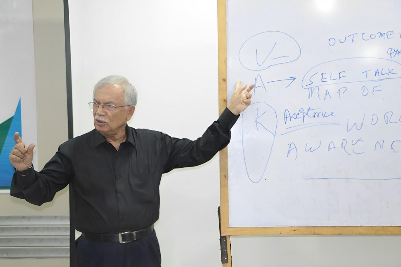 29261801_10208658011407852_5106031995373223936_n (1)